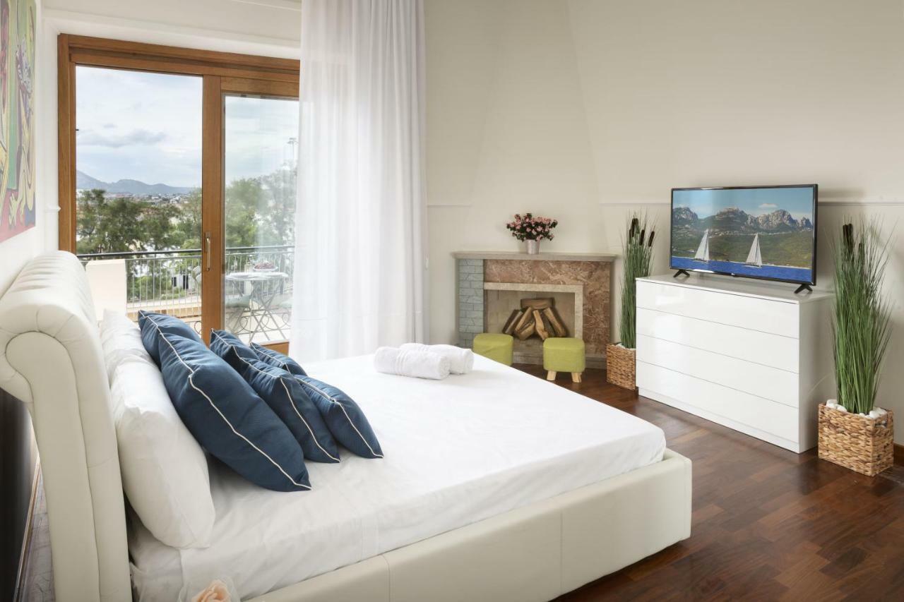 Luxury Rooms & Suites ออลเบีย ภายนอก รูปภาพ