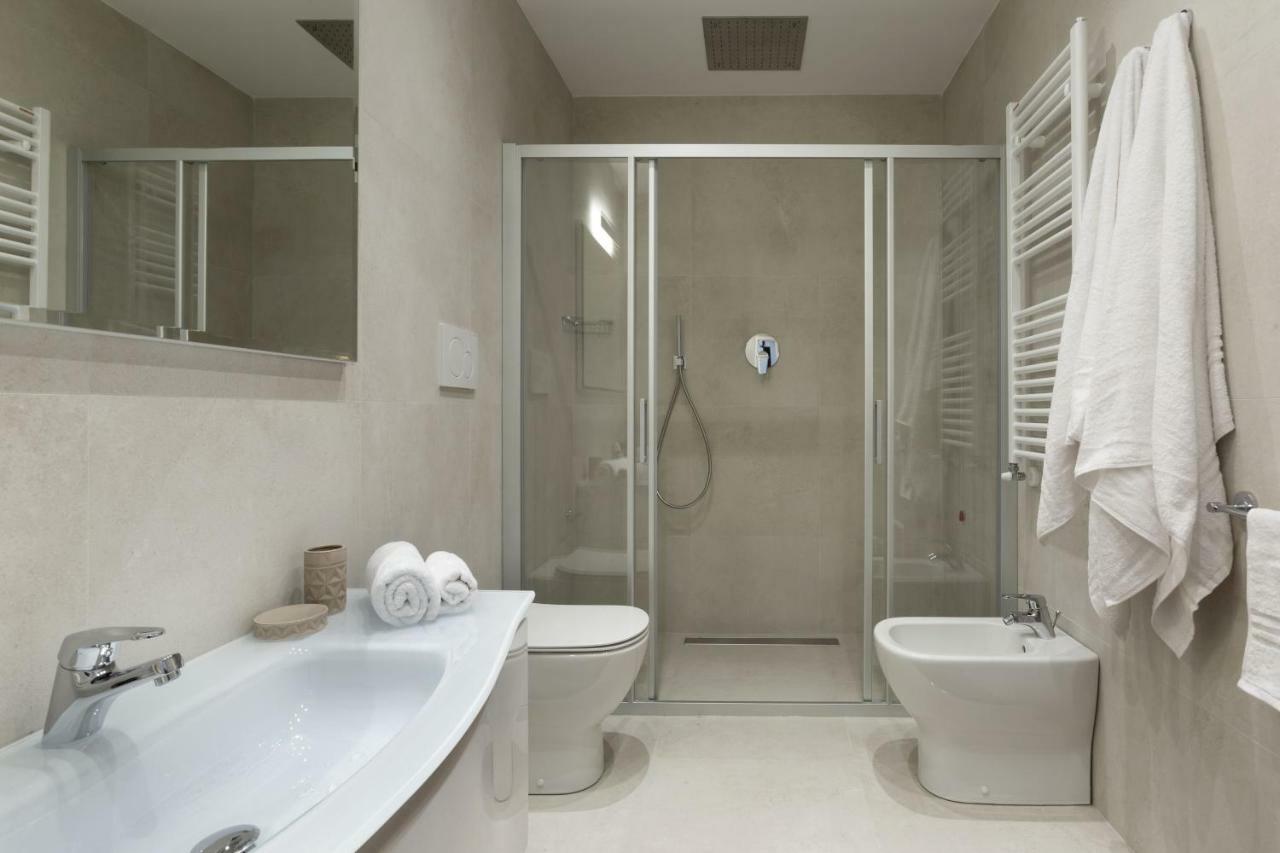 Luxury Rooms & Suites ออลเบีย ภายนอก รูปภาพ